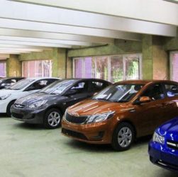 автосалон